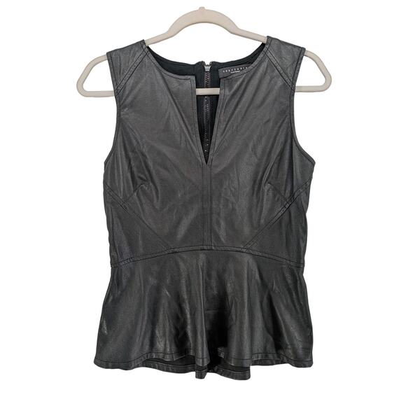 Sanctuary Ponte Peplum Top‎ XS Black Faux Leather Sleeveless Split Neck Blouse - Picture 1 of 10